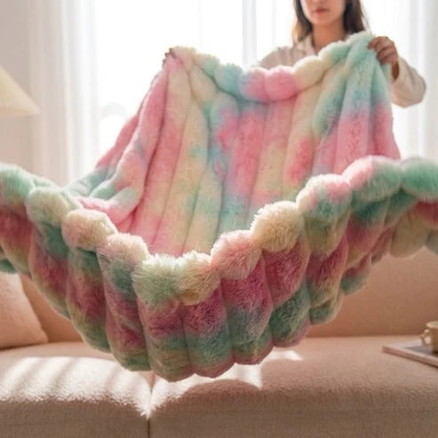 Cloud Throw in Faux Fur – Double-Layered and Extra Warm