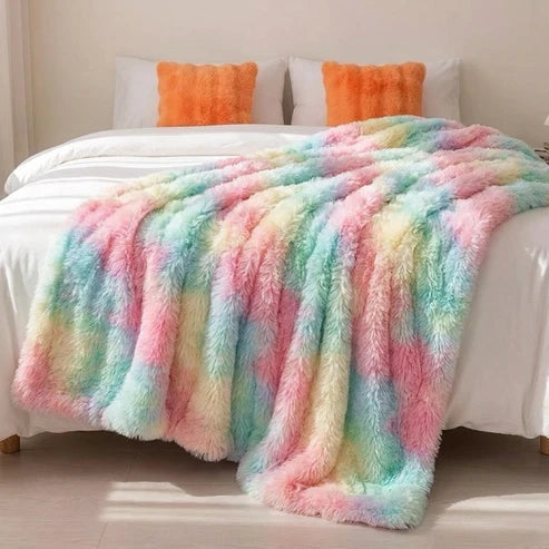 Cloud Throw in Faux Fur – Double-Layered and Extra Warm