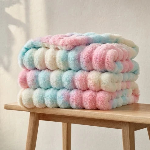 Cloud Throw in Faux Fur – Double-Layered and Extra Warm